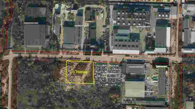 Міська рада віддала поліції землю під майданчик для конфіскованих авто